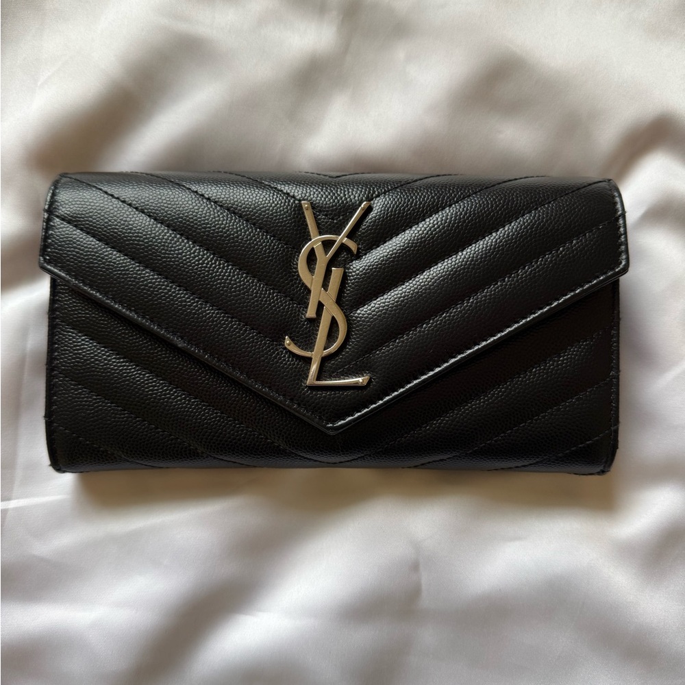 YSL Saint Laurent Large Monogram Flap Wallet Grain De Poudre Leather, Black